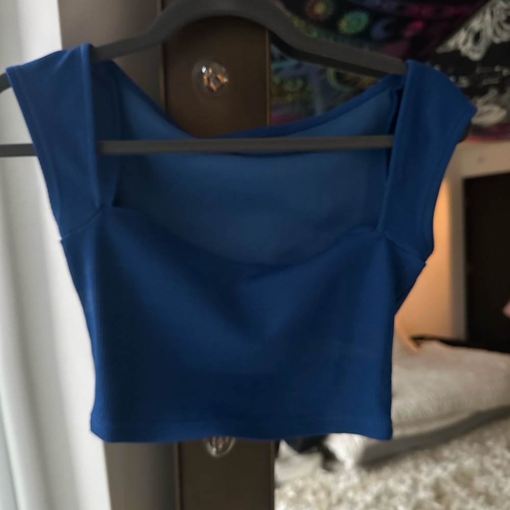Blue Shortsleeve crop top